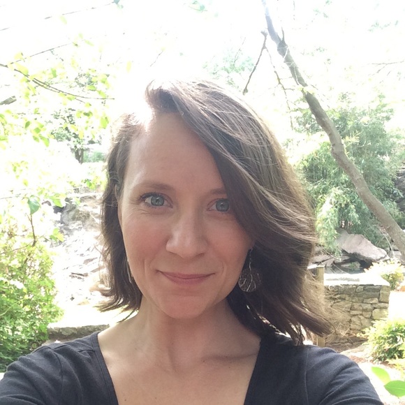 Meet your Posher, Kelly - Picture 1 of 1